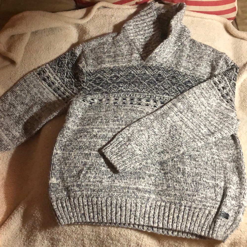 Outpost sweater